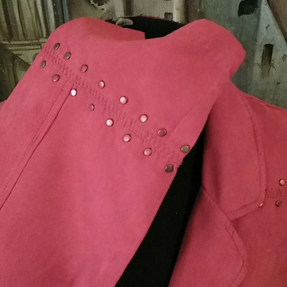 Bright Red Jacket - Picture 5 of 7